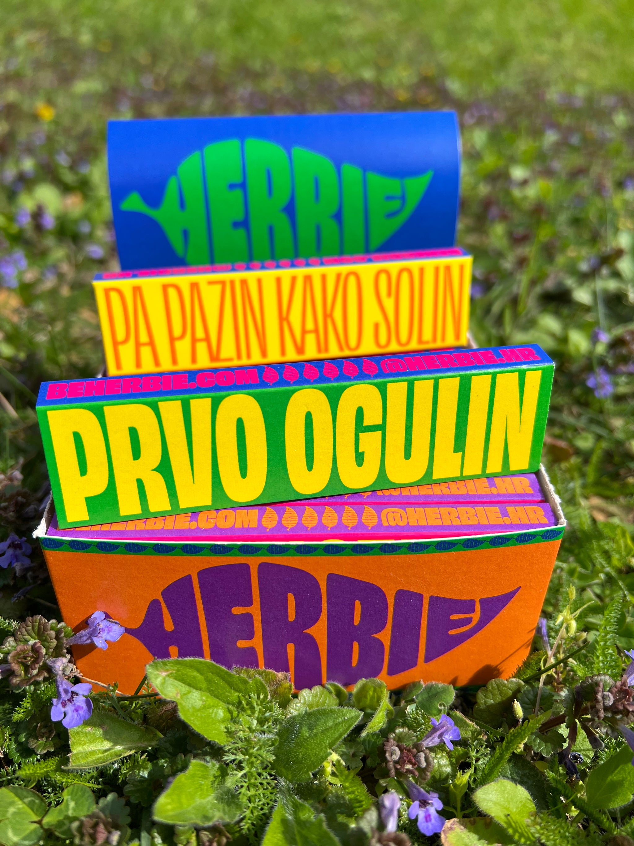 Scatola con 26 Herbie king size rizla con filtri (carta da rollare canapa e non sbiancata)