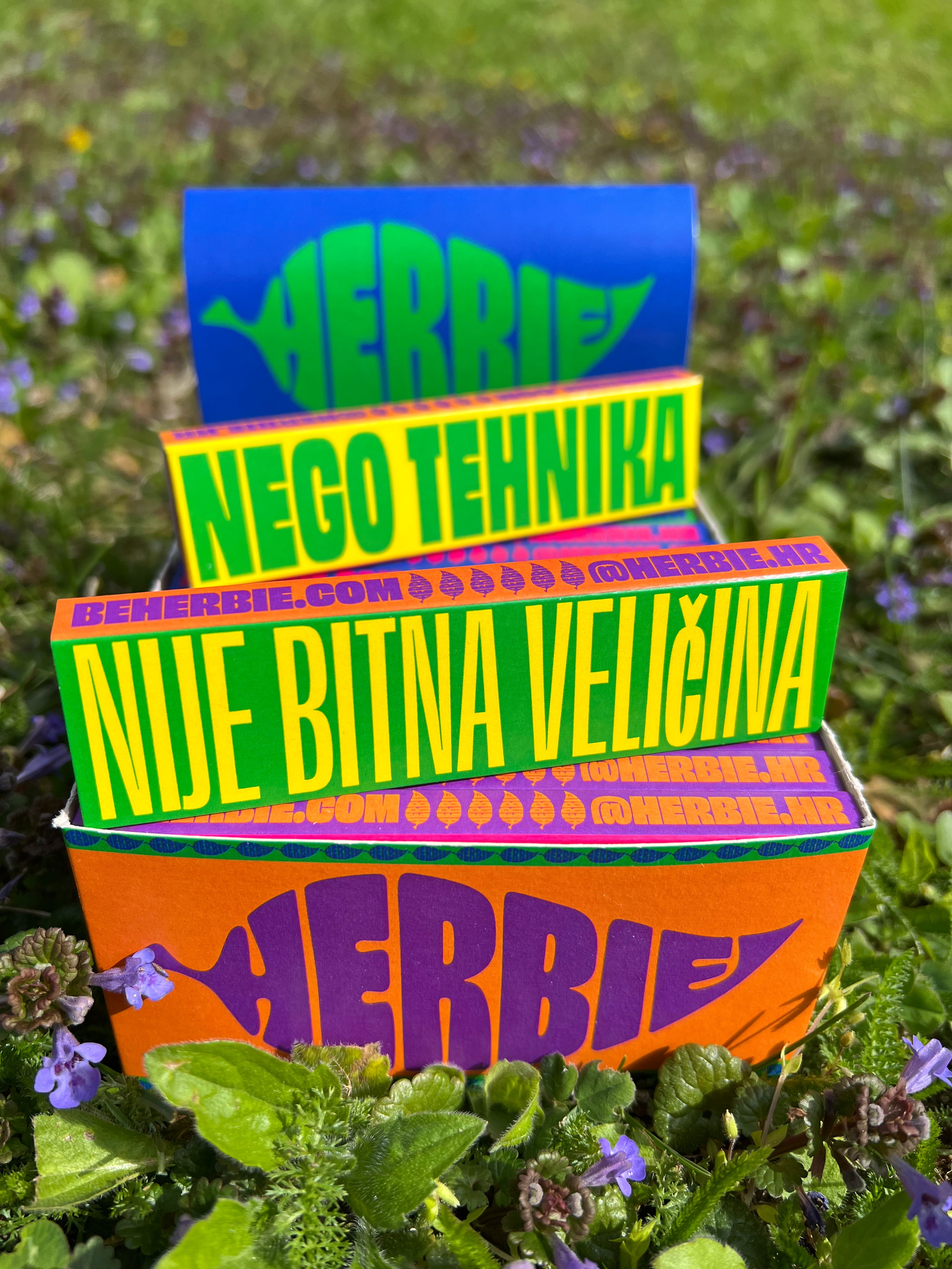 Scatola con 26 Herbie king size rizla con filtri (carta da rollare canapa e non sbiancata)